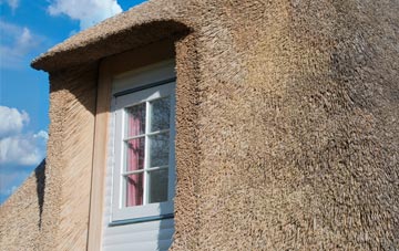 Bucklebury thatch roof disadvantages